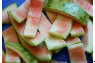 贴贴吃瓜,揭秘娱乐圈背后的甜蜜与争议