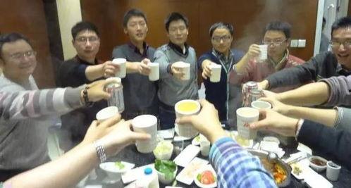 吃瓜群众请参与,揭秘娱乐圈幕后故事